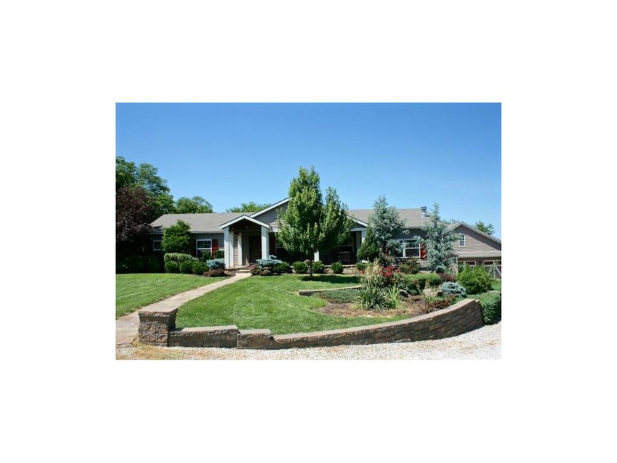 37630 W 87th St * Detailed Landscaping