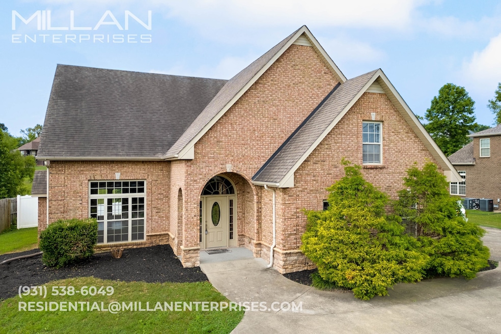 3564 Drake Rd, Adams, TN 37010 - photo 1