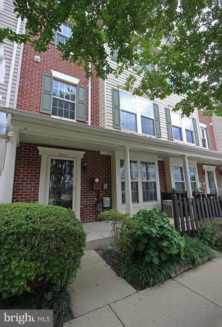 9203 Deer Crossing, Lorton, VA 22079 - photo 1