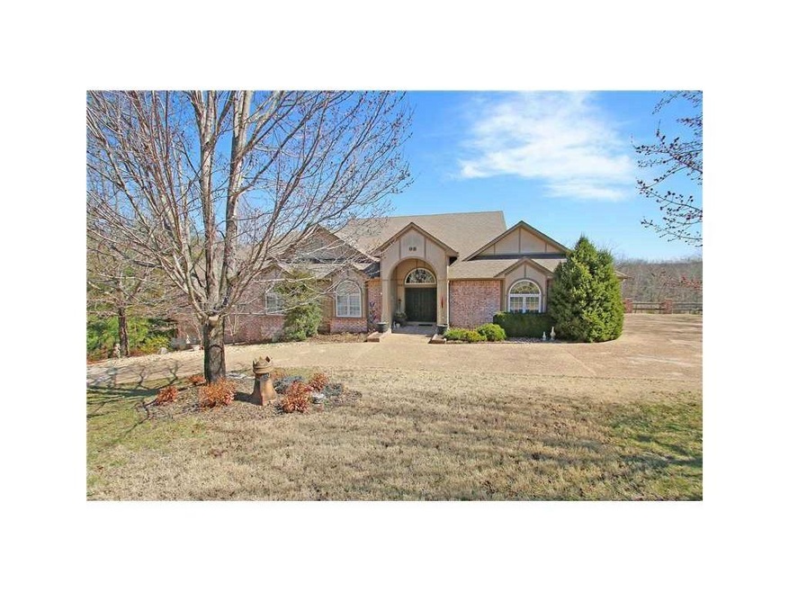 98 Mckenzie Dr, Bella Vista, AR 72715 - photo 1