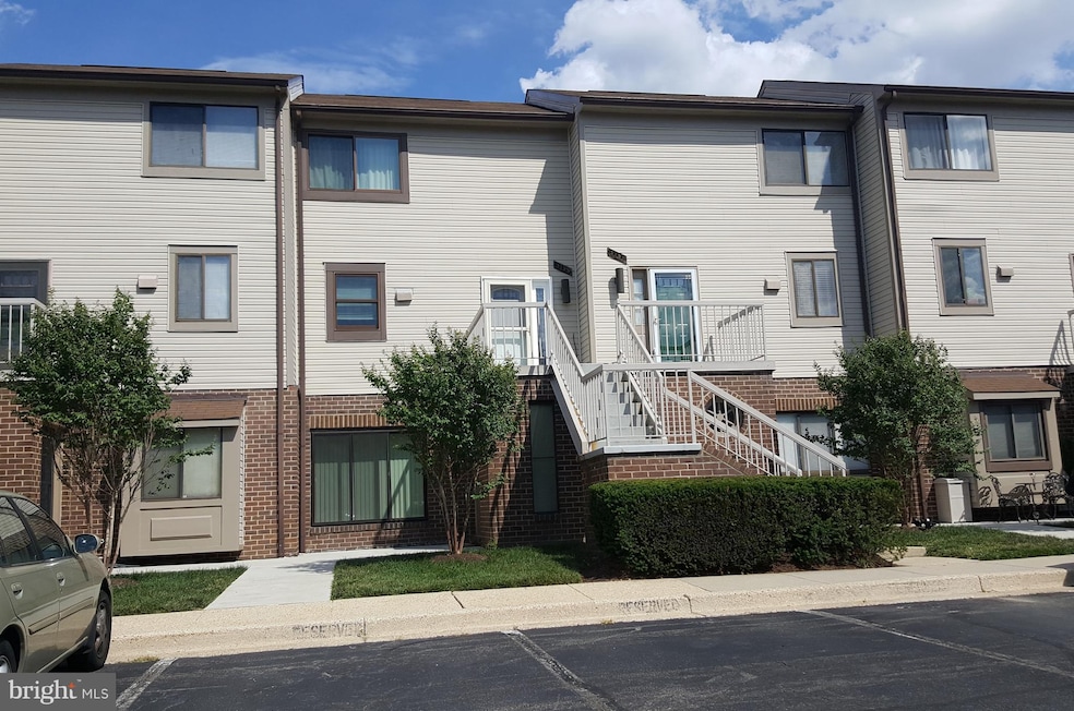 3157 Hawthorne Dr NE unit 3157, Washington, DC 20017 - photo 1