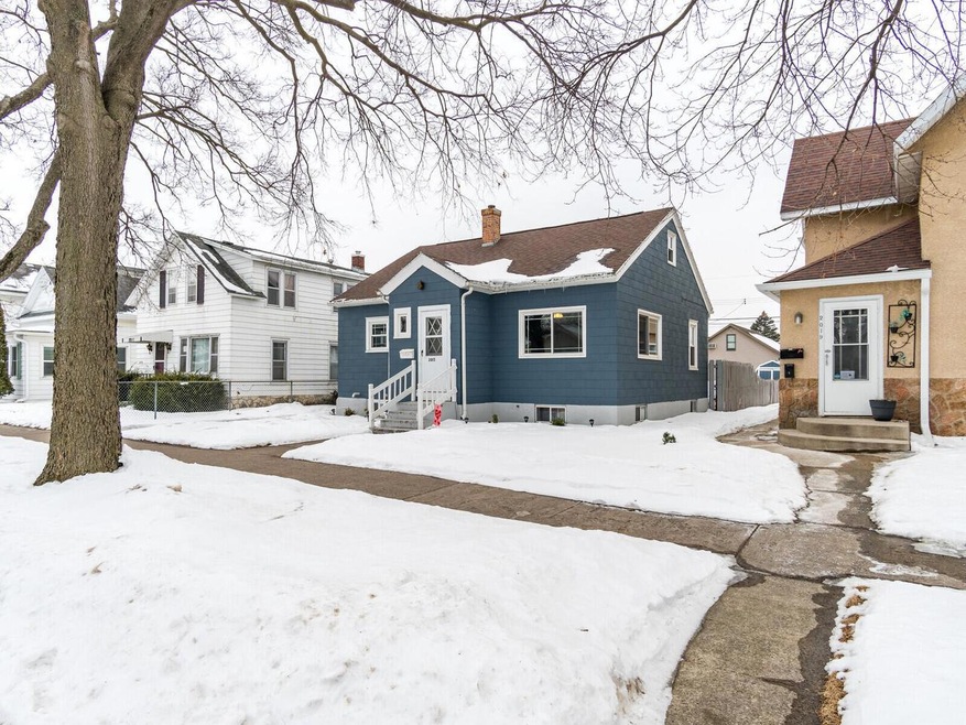 2015 Wood St, La Crosse, WI 54603 - photo 1