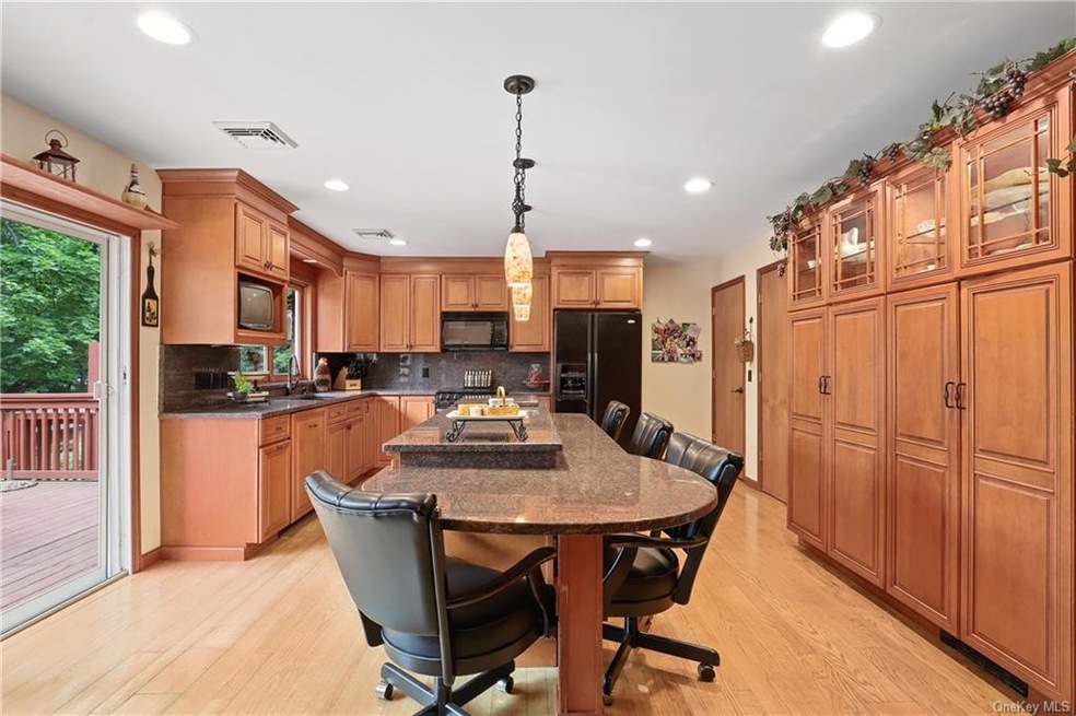 14 Center Rd, Carmel, NY 10512 - photo 1