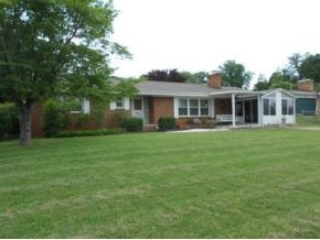 805 Ridgefield Dr, Johnson City, TN 37601 - photo 1