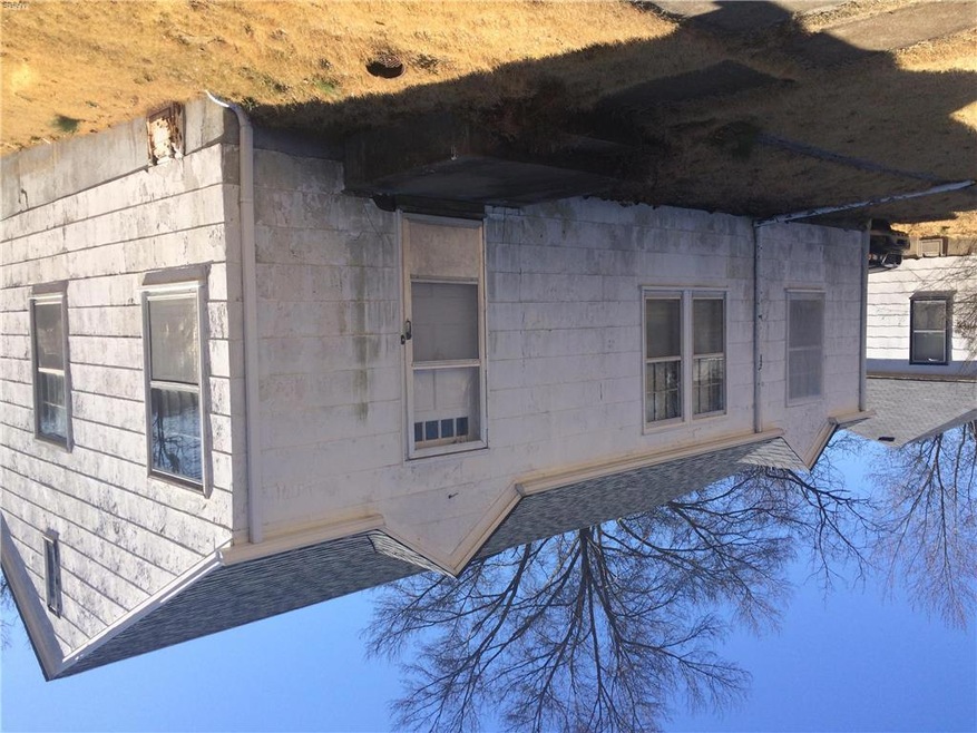 Handyman's dream! This two bedroom, two bath home 