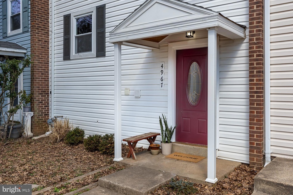 4967 Tibbitt Ln, Burke, VA 22015 - photo 1