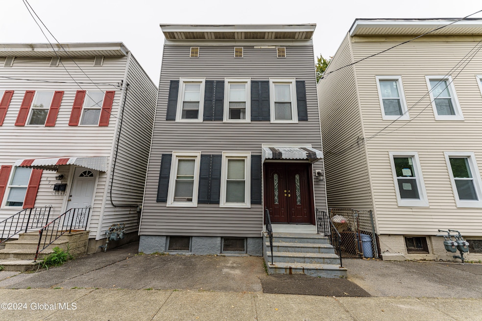 695 3rd St, Albany, NY 12206 - photo 1