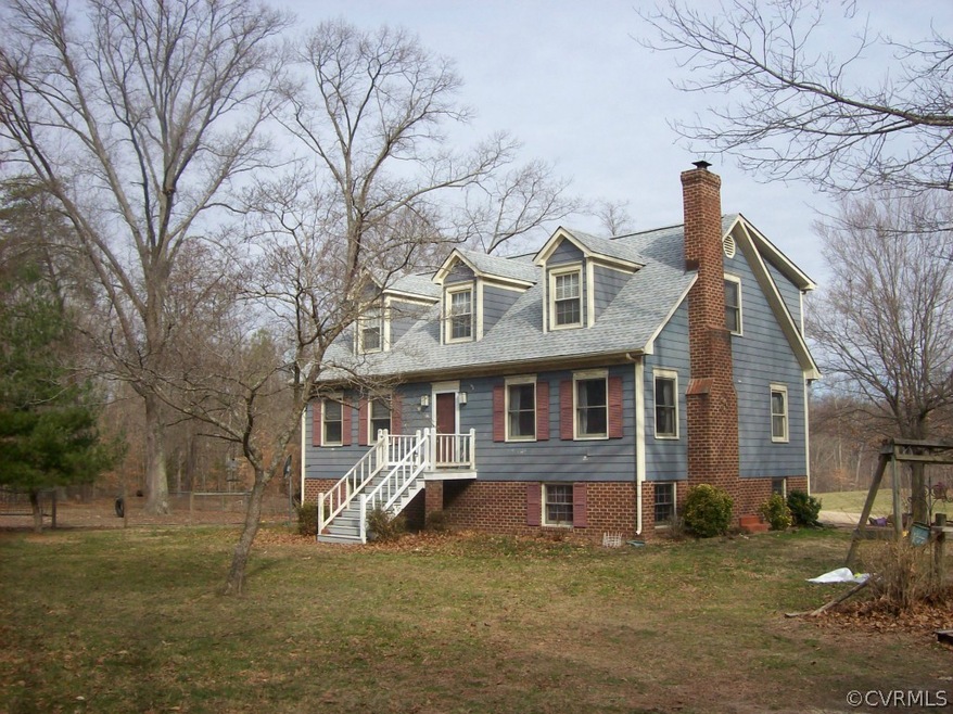 1057 Smithfield Rd, Saint Stephens Church, VA 23148 - photo 1