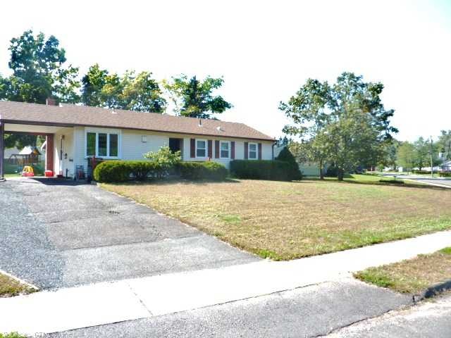 Exterior Front. Welcome to 31 Harrison Street! The