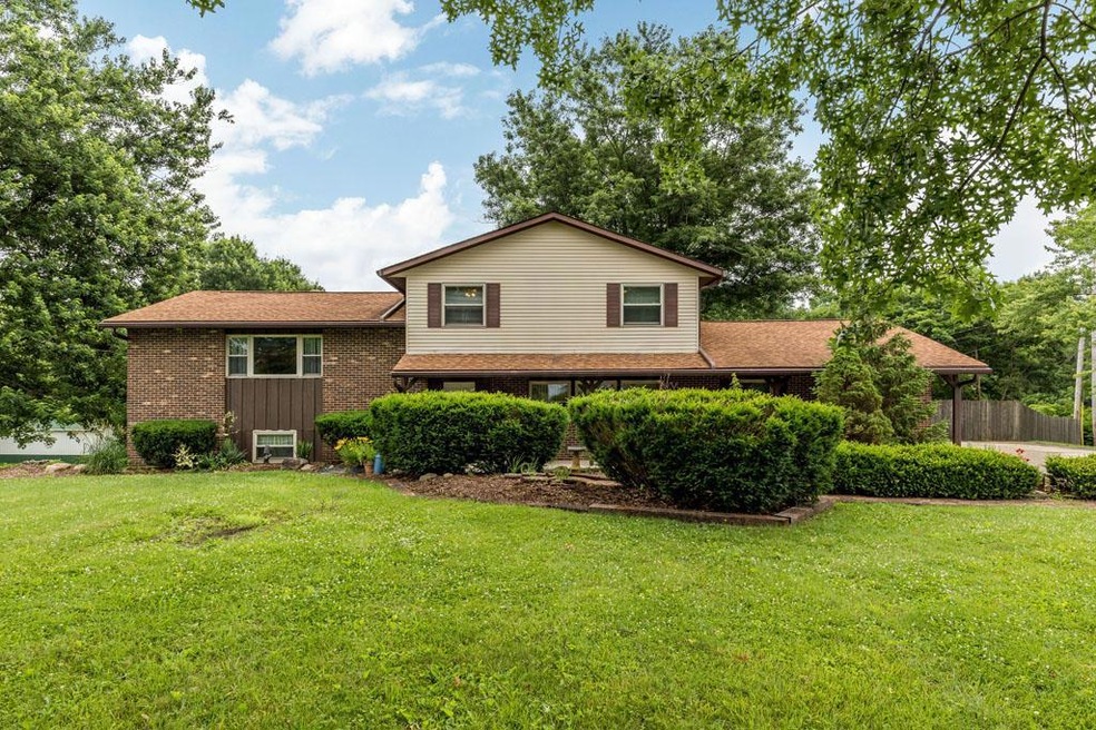 06-21-18 69 Westview Dr 06