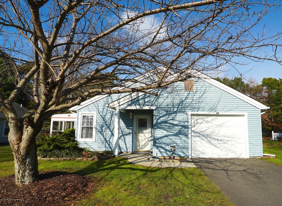 24 Kent Dr, Forked River, NJ 08731 - photo 1