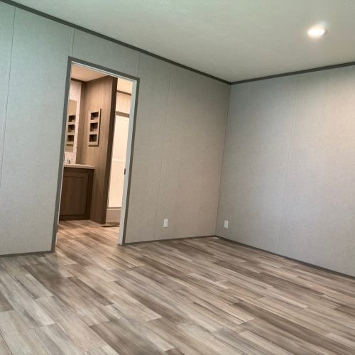 27 Crestwood Dr unit 24, Middletown, IN 47356 - photo 1