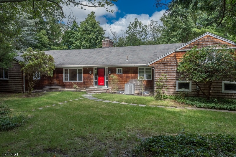 12 Pepperidge Tree Terrace, Kinnelon, NJ 07405 - photo 1