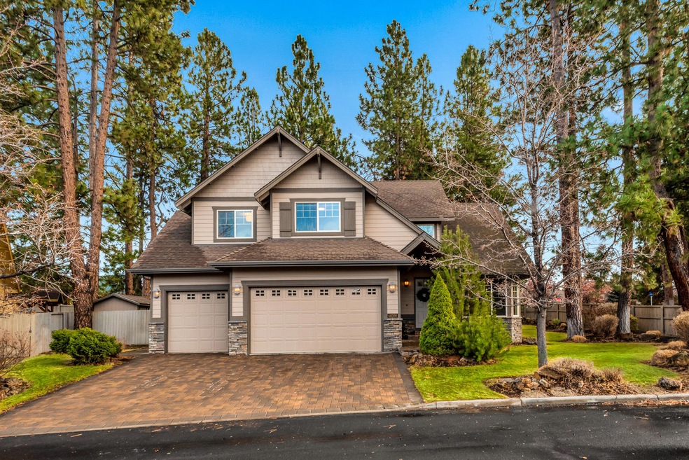 61008 Creekstone Loop, Bend, OR 97702 - photo 1