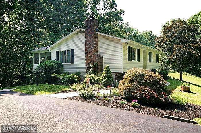 5802 Dale Dr, Sykesville, MD 21784 - photo 1