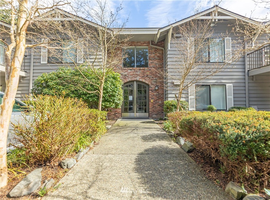 8017 234th St SW unit 312, Edmonds, WA 98026 - photo 1