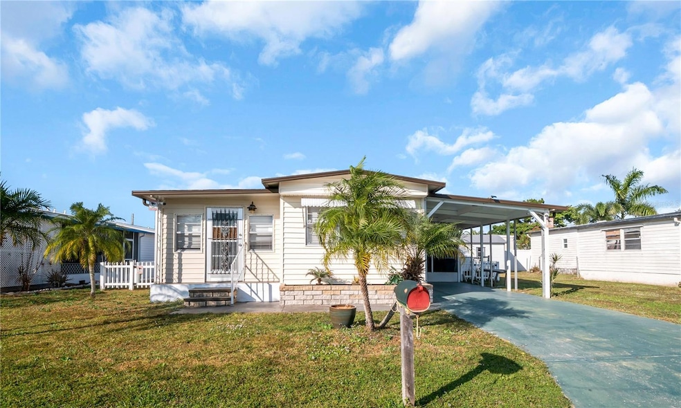 209 50th Avenue Plaza E, Bradenton, FL 34203 - photo 1