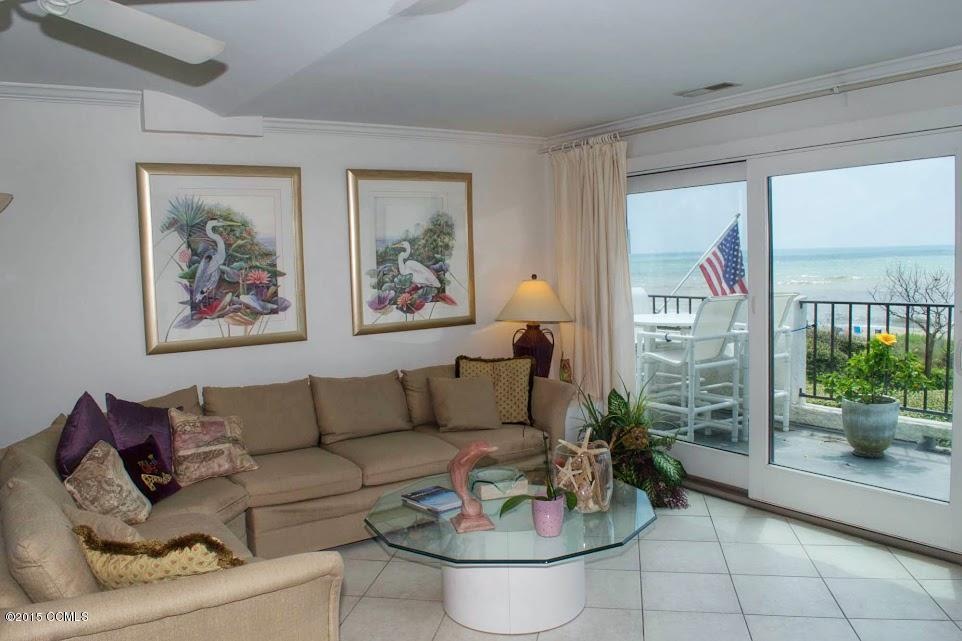 Oceanfront Living Area