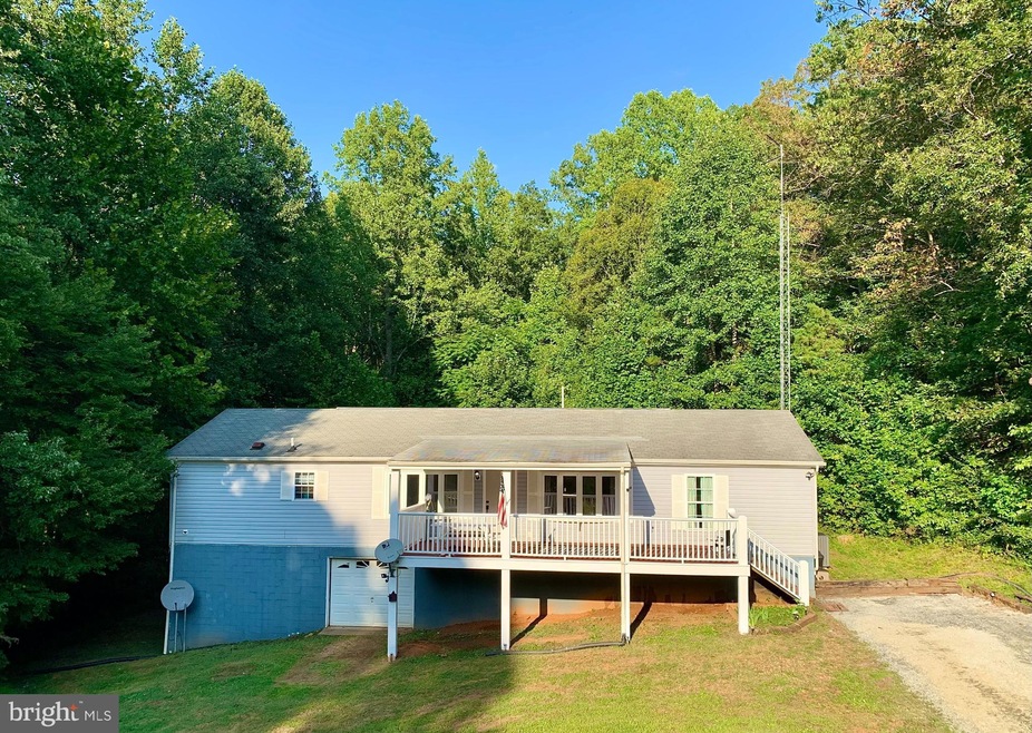 1584 Kents Mill Rd, Louisa, VA 23093 - photo 1