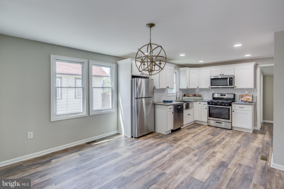 211 Moore St, Moorestown, NJ 08057 - photo 1