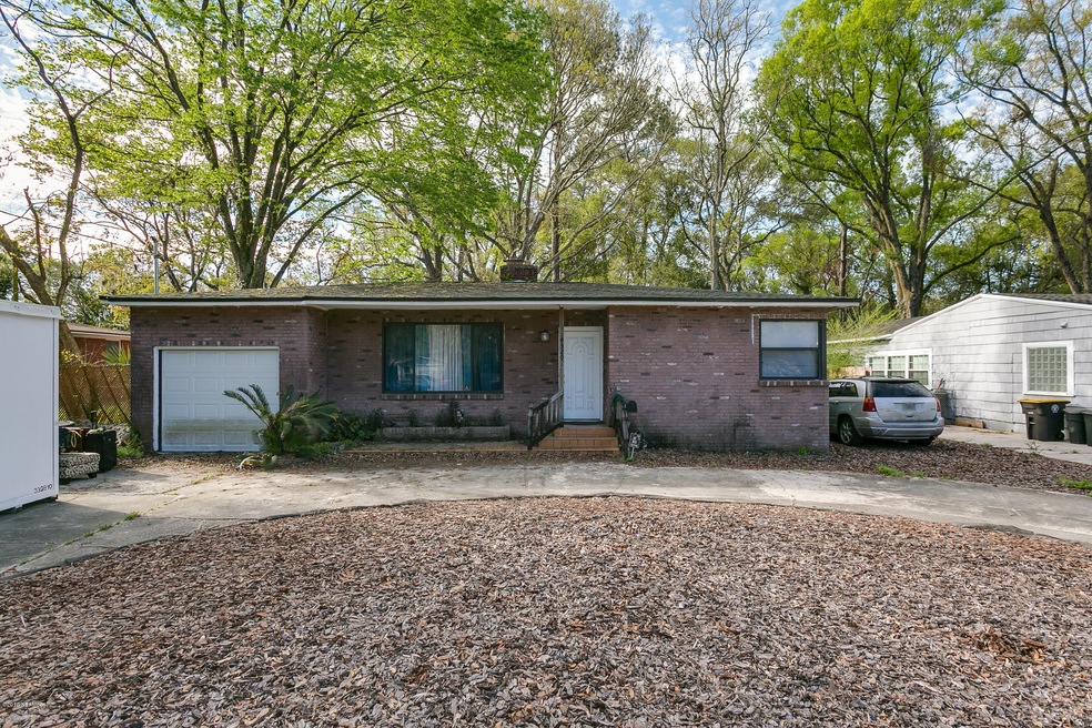 4520 Plymouth St, Jacksonville, FL 32205 - photo 1