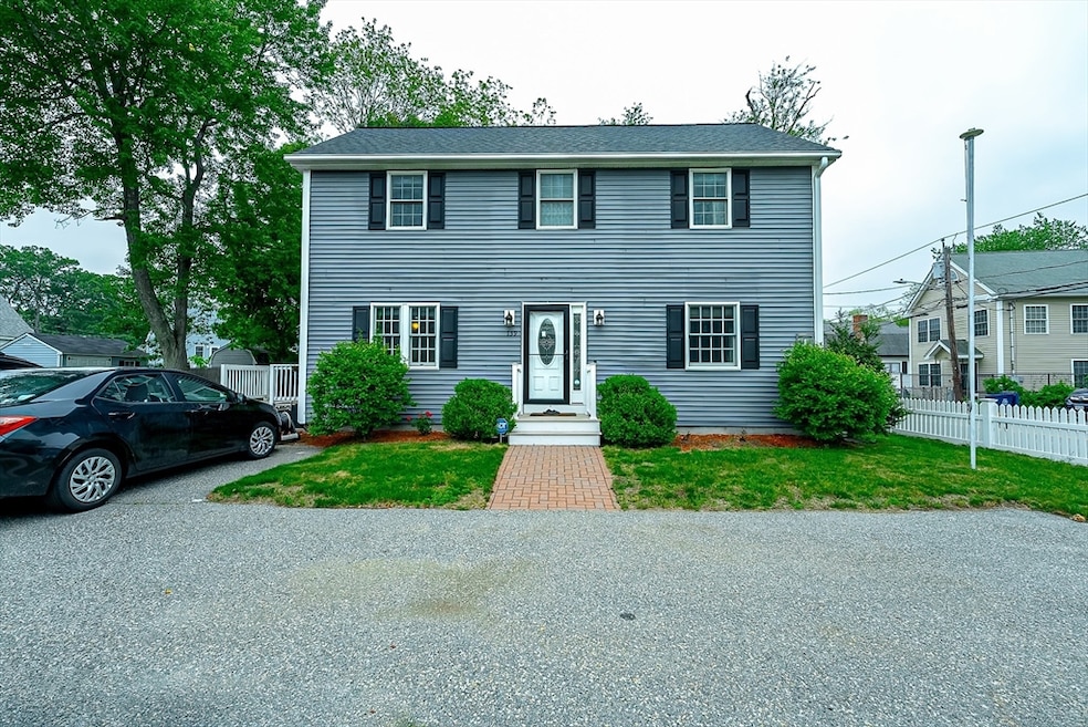 Sold $705,000 • Co-Listing Agent