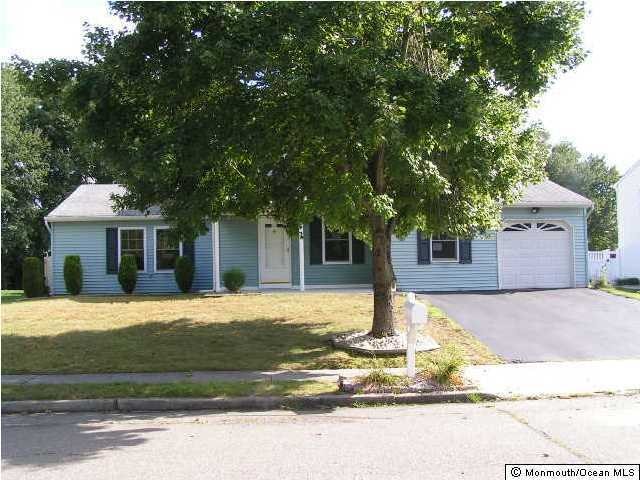 9 Jumping Bush Way, Howell, NJ 07731 - photo 1