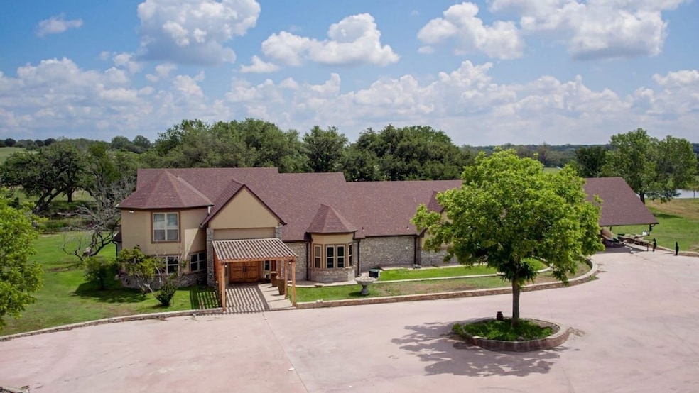 1133 Highway 36, Hamilton, TX 76531 - photo 1