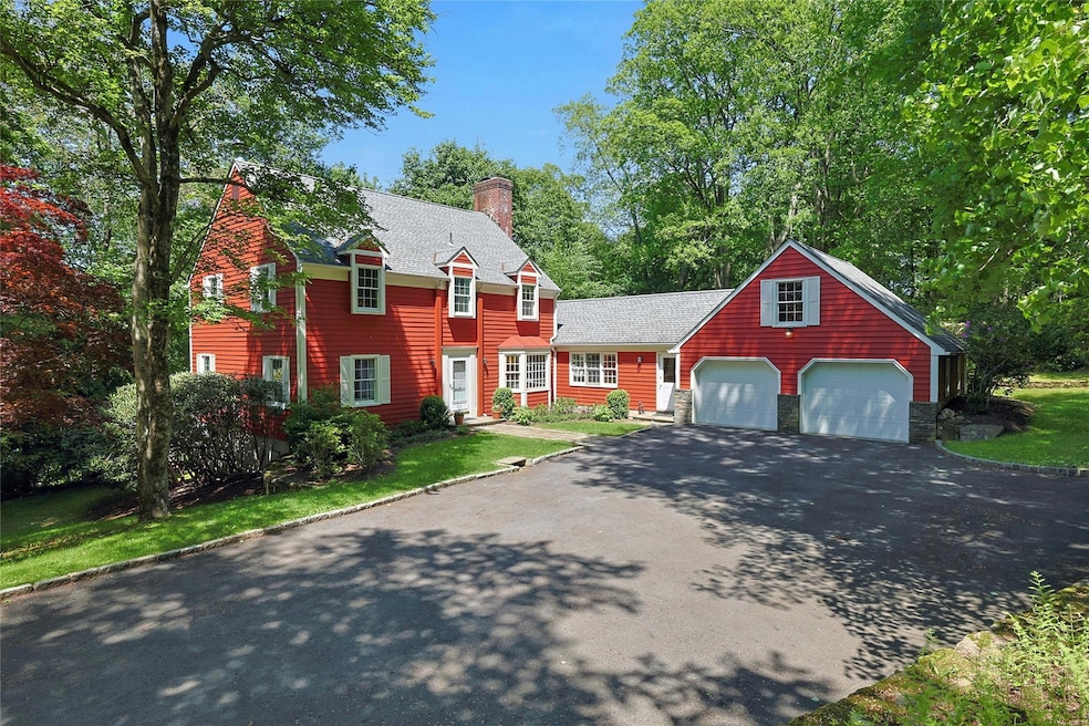 Sold $1,623,500 • Co-Listing Agent