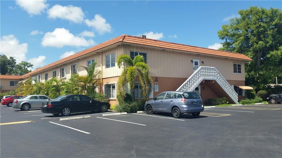 639 W Oakland Park Blvd unit 219 & 220, Wilton Manors, FL 33311 - photo 1