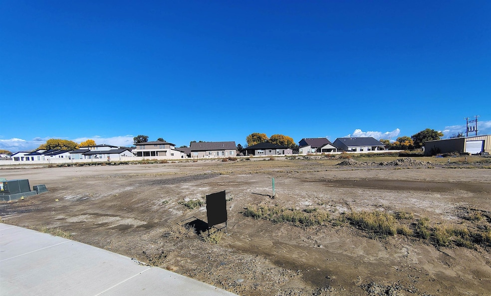 704 Freedom Blvd, Grand Junction, CO 81505 - photo 1