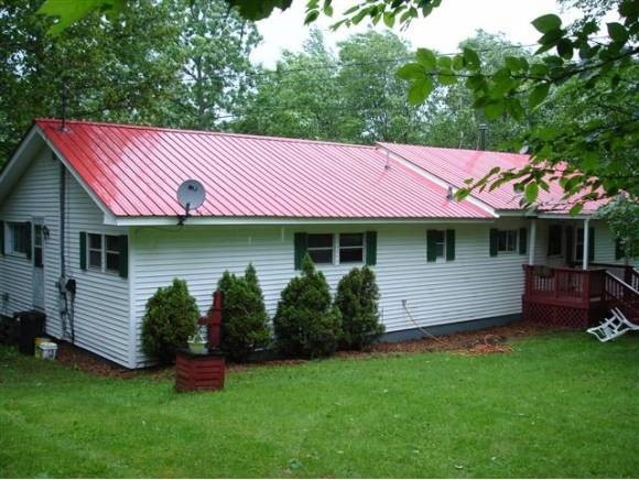 2875 N Littleton Rd, Littleton, NH 03561 - photo 1