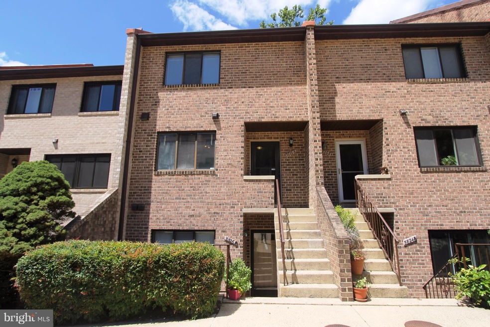 3826 Steppes Ct unit A, Falls Church, VA 22041 - photo 1