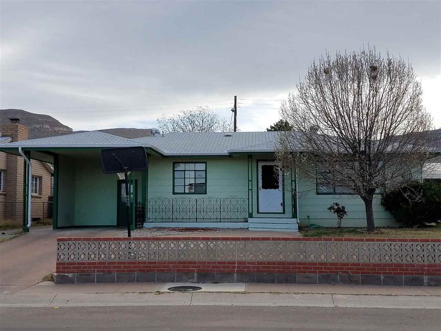 2302 Baylor Ave, Alamogordo, NM 88310 - photo 1