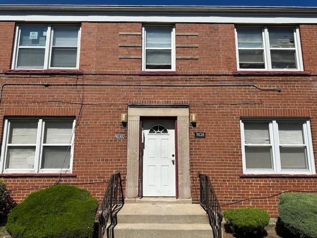 For Rent $1,300/month