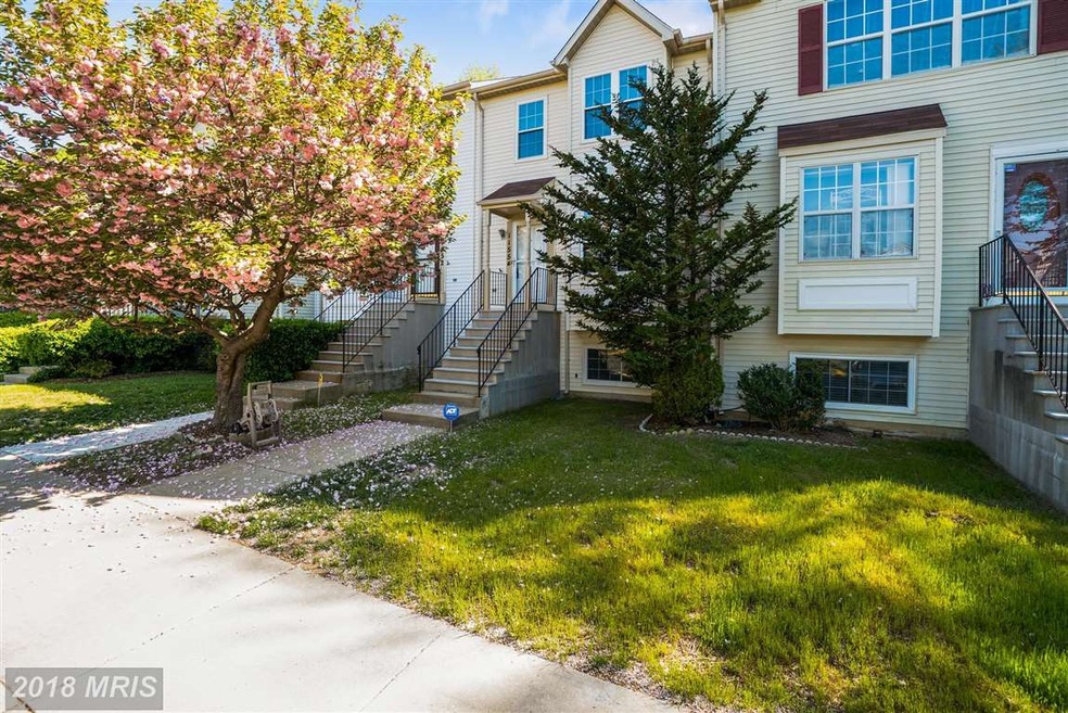 11554 Joyceton Dr, Upper Marlboro, MD 20774 - photo 1