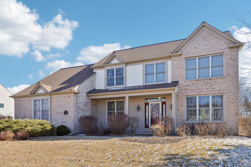 7-web-or-mls-W147N6560 Ash Dr-052