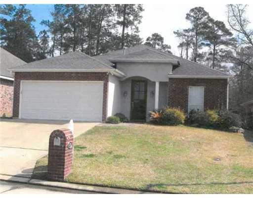 129 Lakeland Dr, Pineville, LA 71360 - photo 1