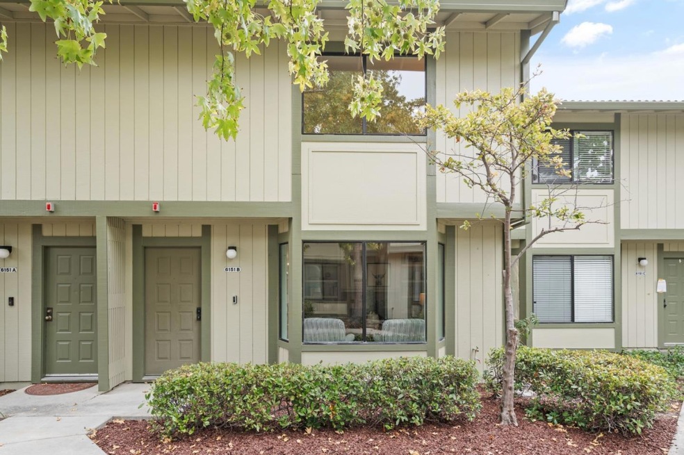 Sold $870,000 • Co-Listing Agent