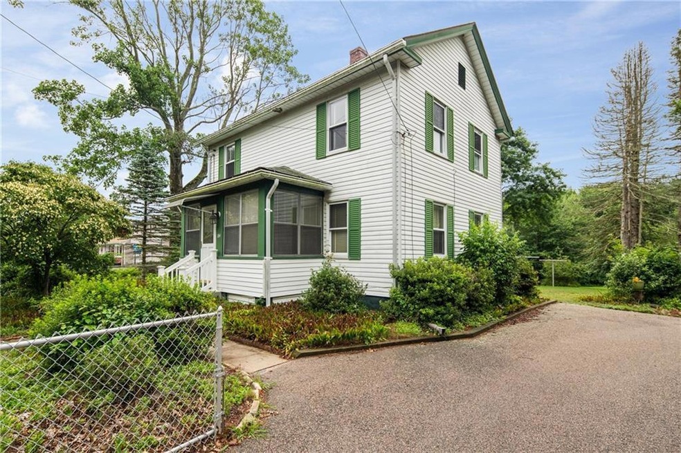 84 Kulas Rd, West Warwick, RI 02893 - photo 1