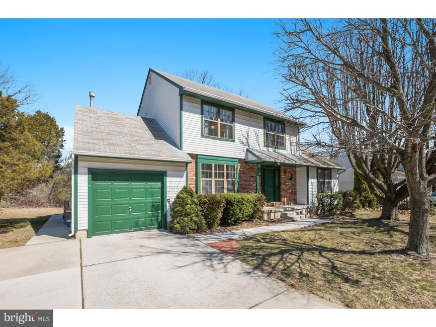 1757 Congress Dr, Blackwood, NJ 08012 - photo 1