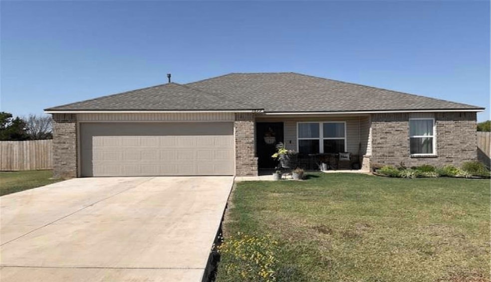 Pending $224,000 • Co-Listing Agent