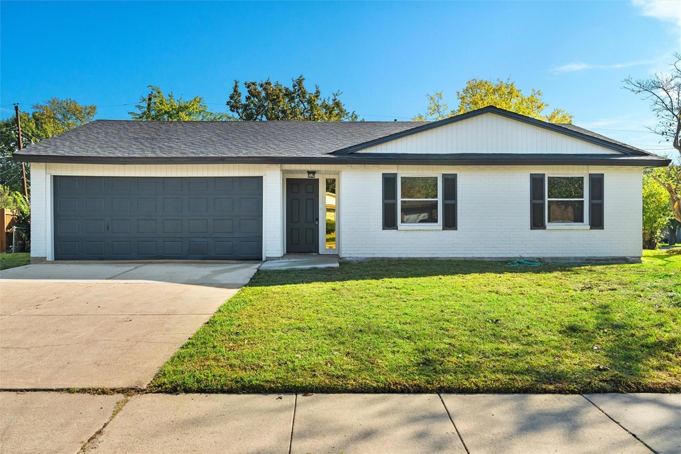 2308 Narobi Place, Mesquite, TX 75149 - photo 1