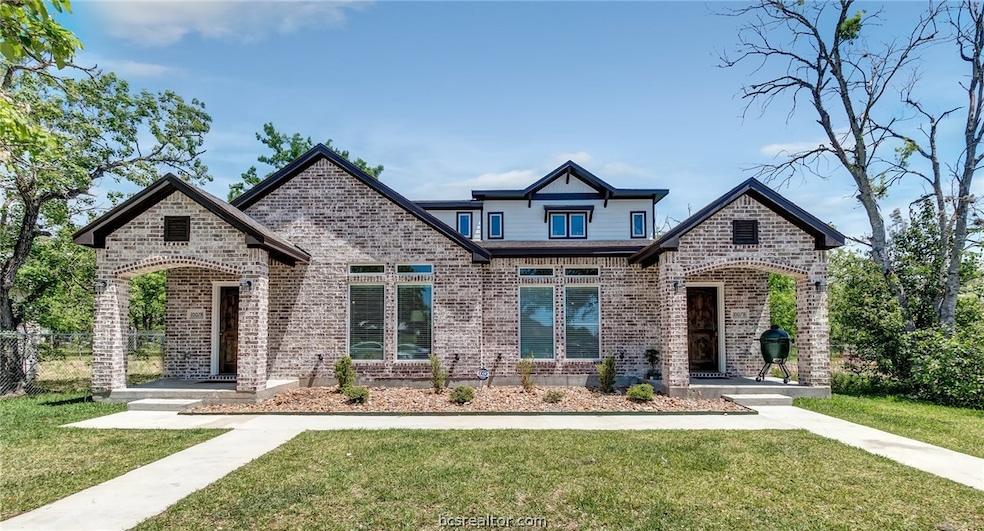 1007 Foster Ave unit AB, College Station, TX 77840 - photo 1