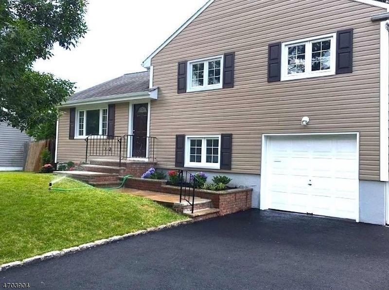 1507 Lenape Rd, Linden, NJ 07036 - photo 1