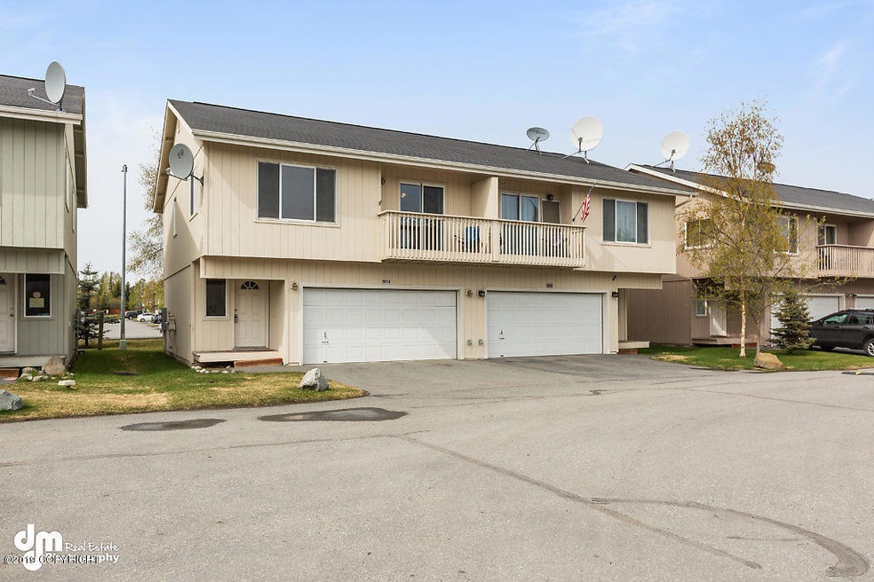 Exterior Front MS_73780-SMALL