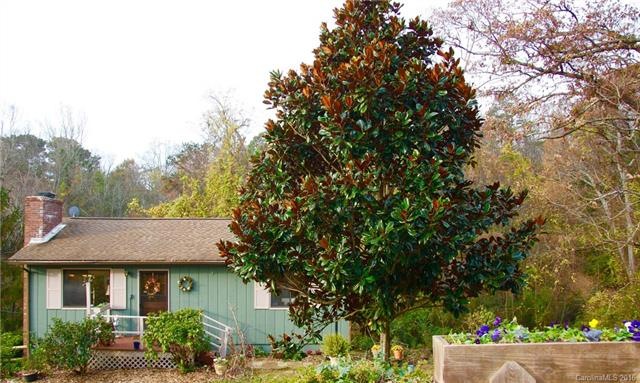 Welcome to your new move-in ready home in beautifu
