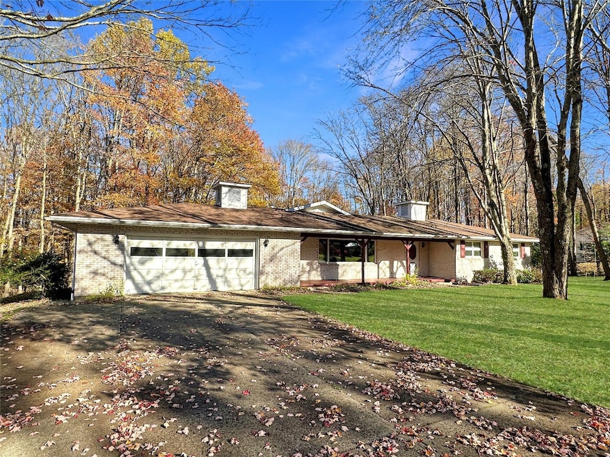 12191 Skyview Dr, Edinboro, PA 16412 - photo 1