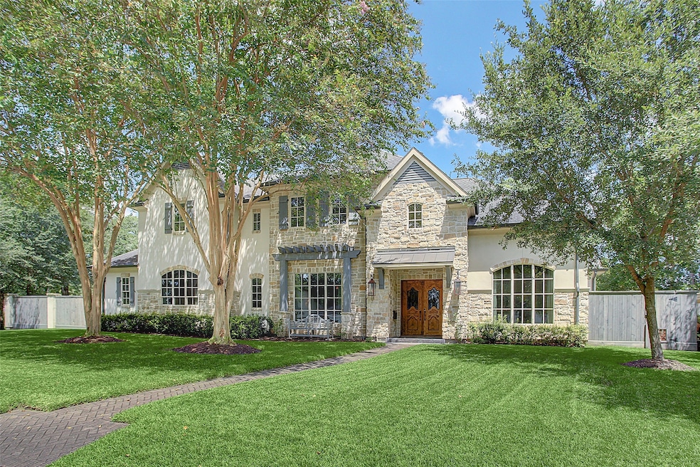 8406 Raylin Dr, Houston, TX 77055 - photo 1