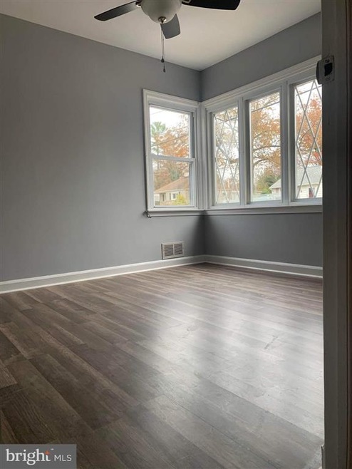 7922 Rolling View Ave, Nottingham, MD 21236 - photo 1